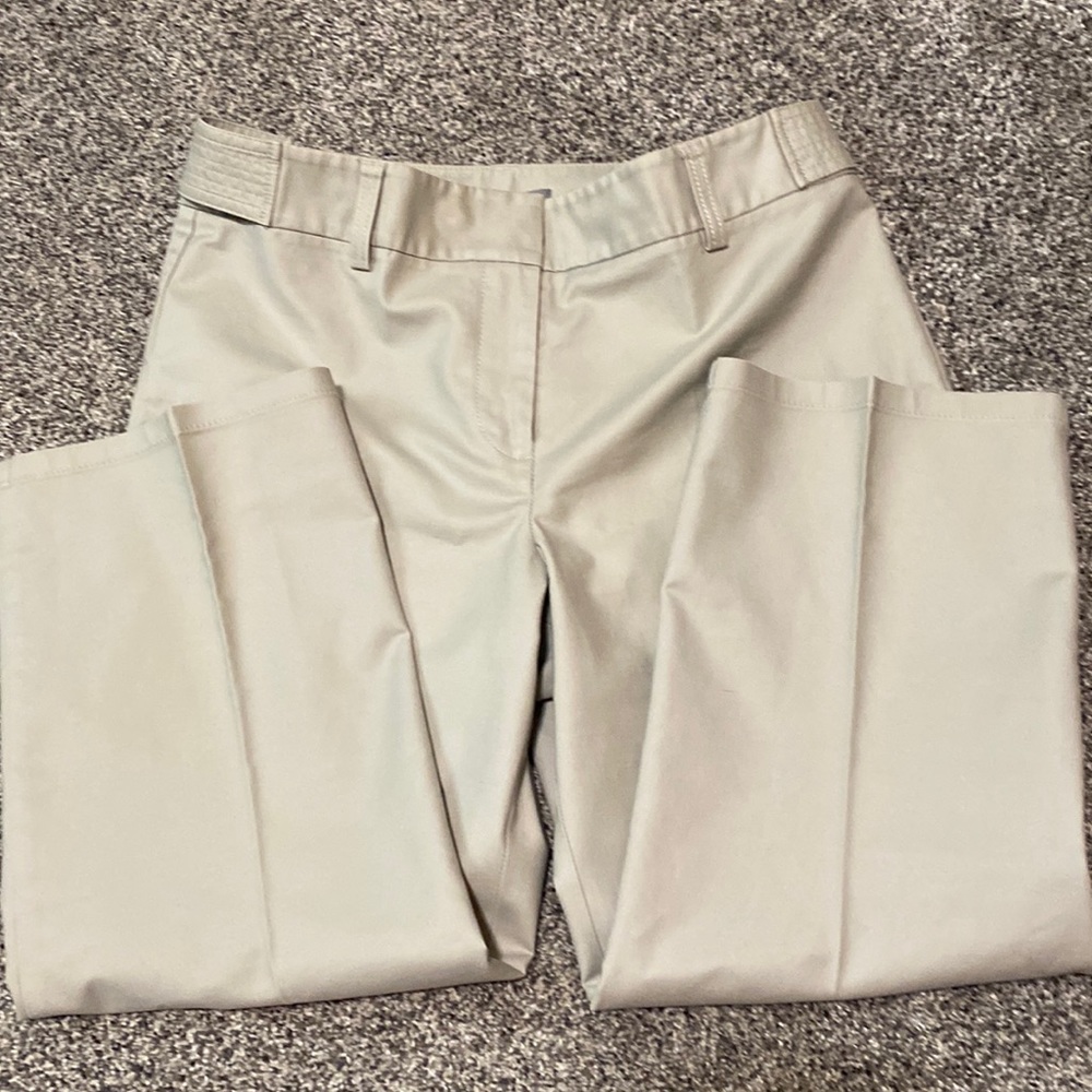 ANN TAYLOR cropped khaki pants.  Size 8.  Excellent used condition.